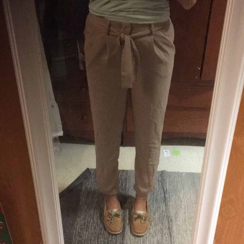Forever 21 Tan Dress Pants